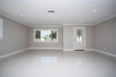 3421 36th Street N St Petersburg FL 33713