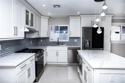 3421 36th Street N St Petersburg FL 33713