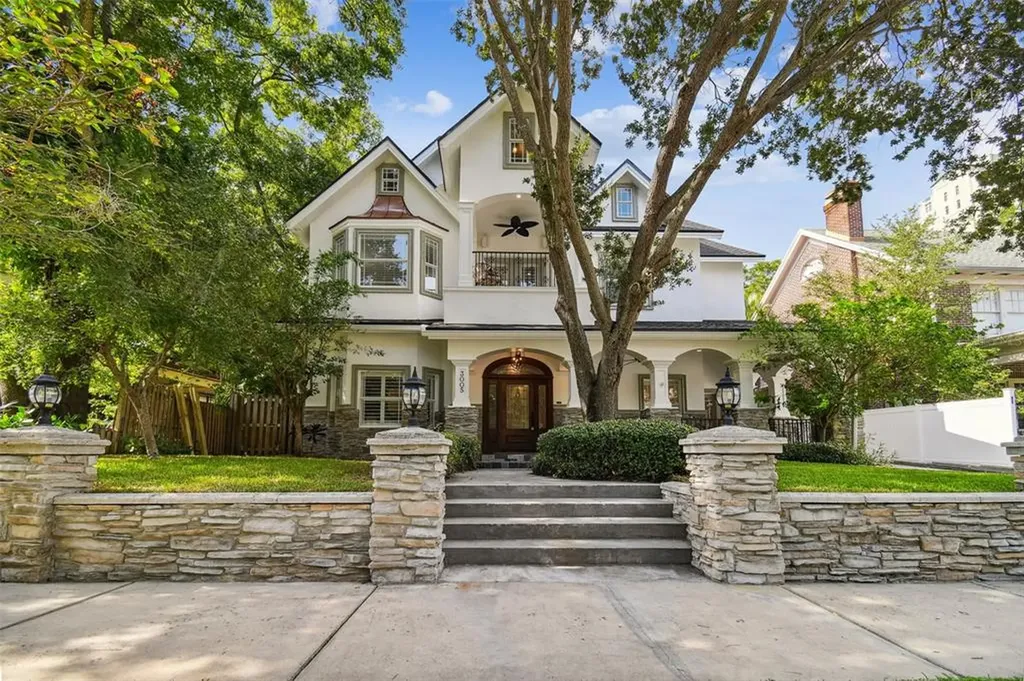 3005 W Stovall Street Tampa FL 33629