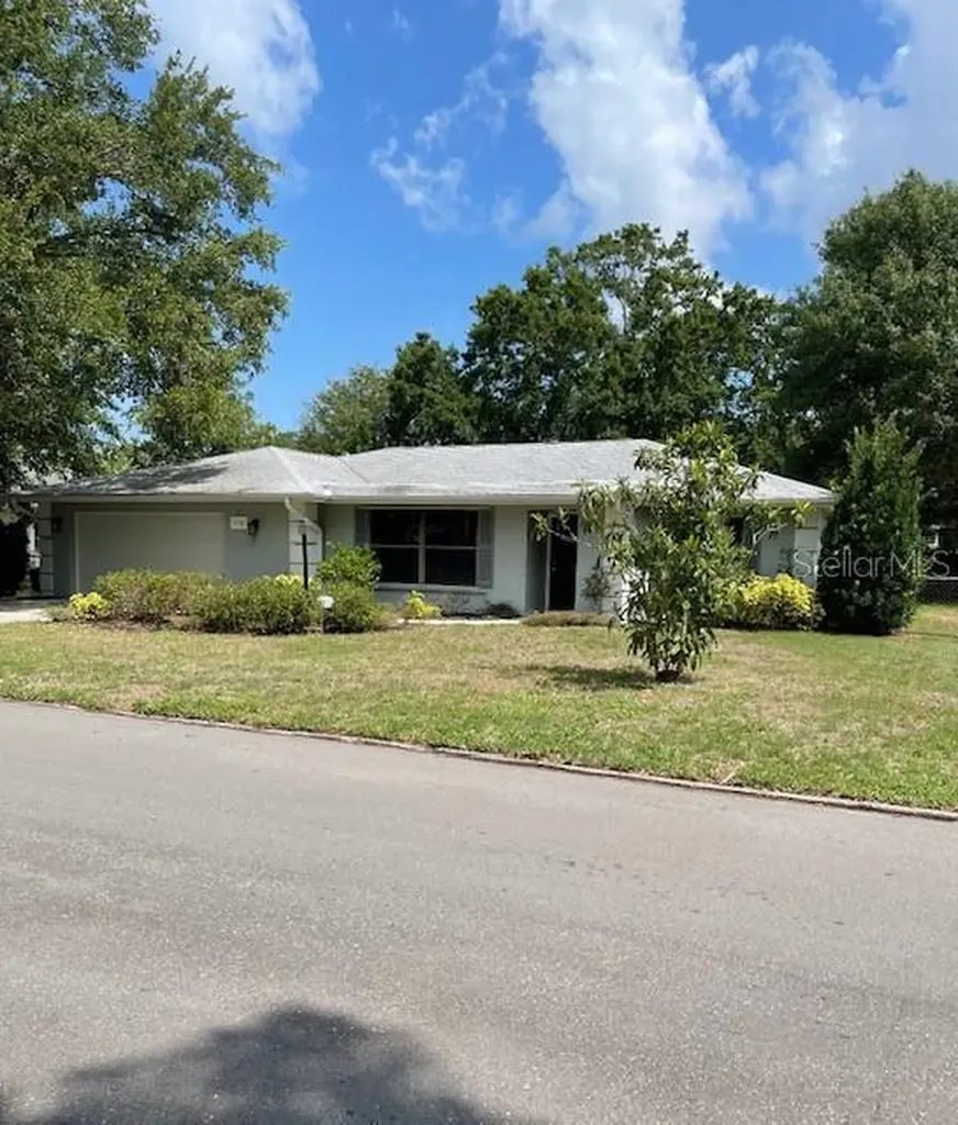 4408 13th Avenue W Bradenton FL 34209