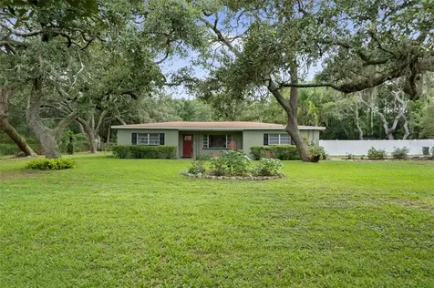 10932 Marjory Avenue Tampa FL 33612