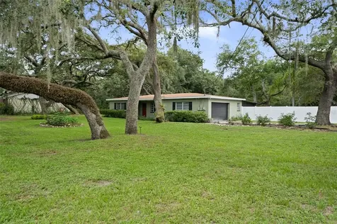 10932 Marjory Avenue Tampa FL 33612