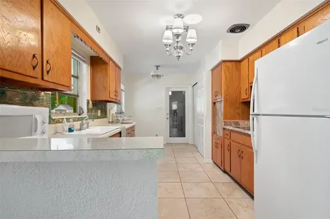 10932 Marjory Avenue Tampa FL 33612