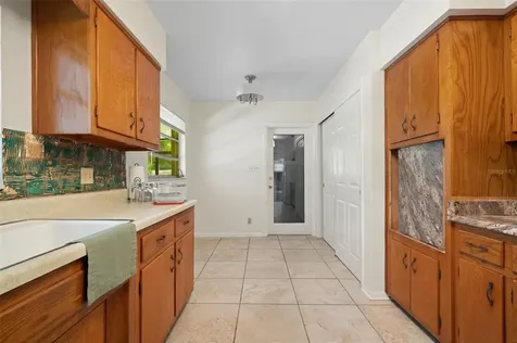10932 Marjory Avenue Tampa FL 33612