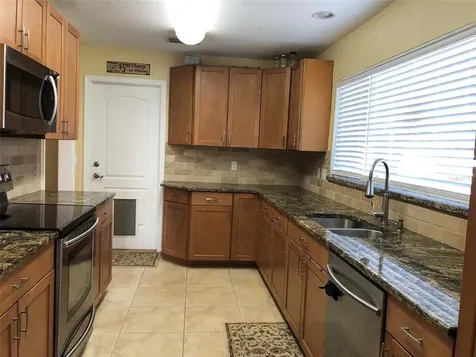 5955 35th Avenue N St Petersburg FL 33710