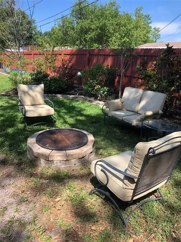 5955 35th Avenue N St Petersburg FL 33710