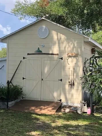 5955 35th Avenue N St Petersburg FL 33710