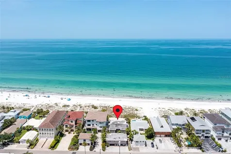 18214 Sunset Boulevard Redington Shores FL 33708