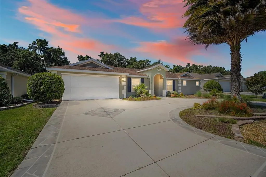 4845 NE 122nd Avenue Oxford FL 34484