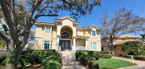 4691 Skimmer Way S St Petersburg FL 33711