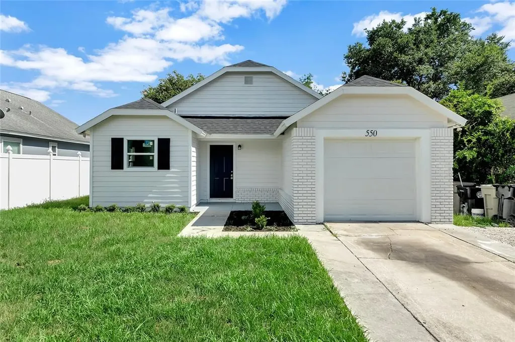 550 Conure Street Apopka FL 32712