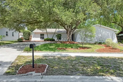 13507 Greenleaf Drive Tampa FL 33613