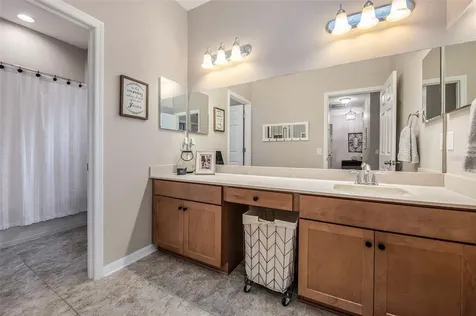 8526 Bluevine Sky Drive Land O Lakes FL 34637