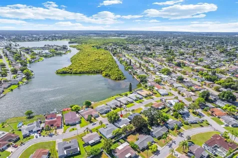 2009 Norfolk Drive Holiday FL 34691