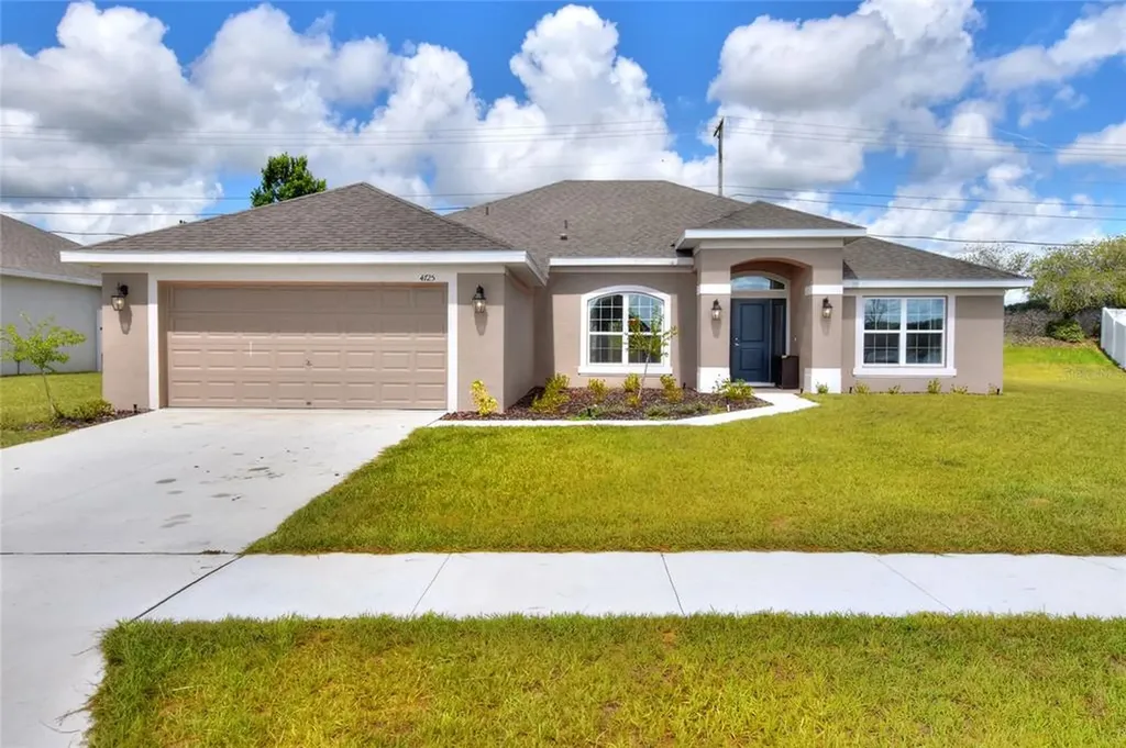 4725 Brookshire Court Lake Wales FL 33898