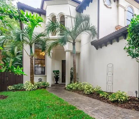 6021 S 2nd Street Tampa FL 33611