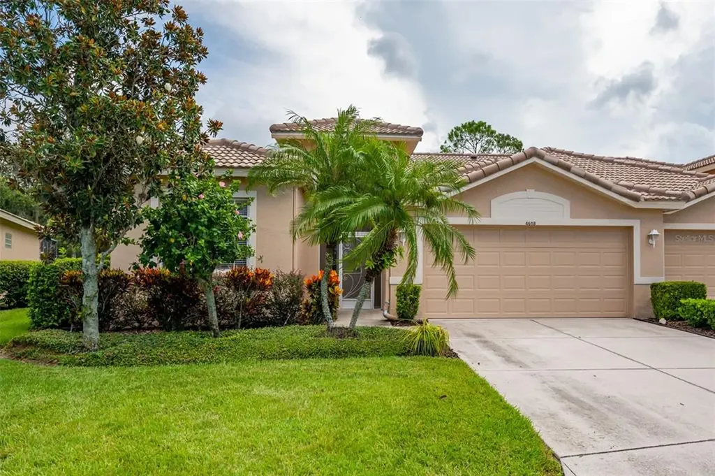 4618 Legacy Court Sarasota FL 34241