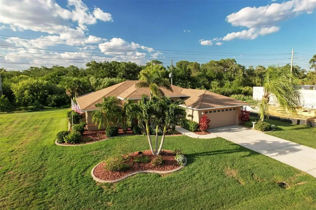 9104 Evelyn Road Englewood FL 34224