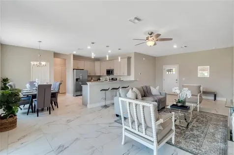 725 Toulon Drive Kissimmee FL 34759