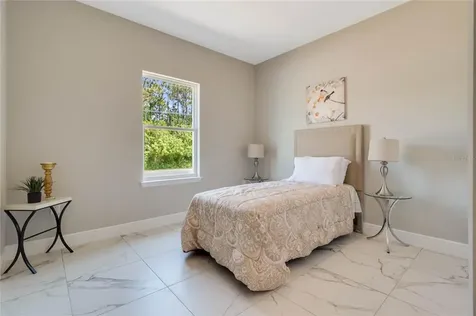 725 Toulon Drive Kissimmee FL 34759
