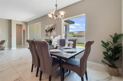 725 Toulon Drive Kissimmee FL 34759