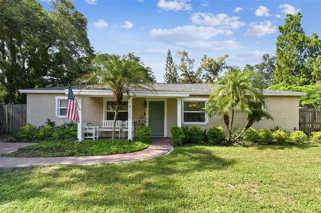4205 W Bay View Avenue Tampa FL 33611