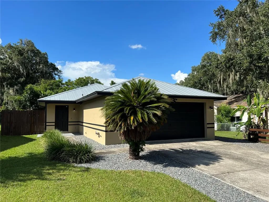 824 E Valencia Street Lakeland FL 33805
