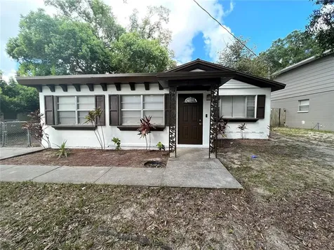 8307 N Orangeview Avenue Tampa FL 33617