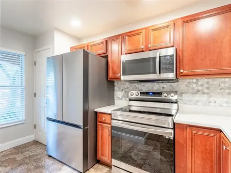 6851 Dartmouth Hill Street Riverview FL 33578