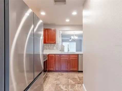6851 Dartmouth Hill Street Riverview FL 33578
