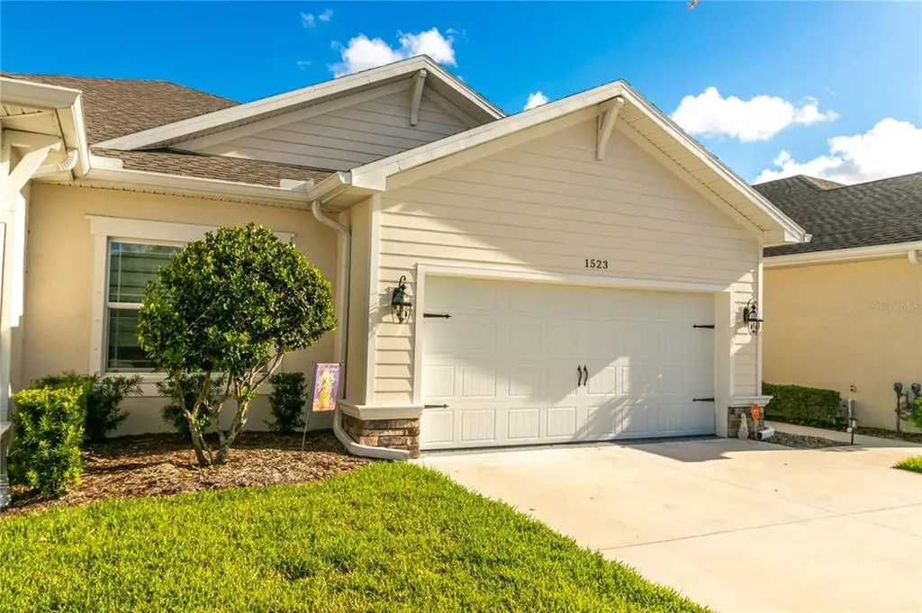 1523 Highland Park Drive Clearwater FL 33756