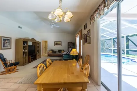 10216 Newington Place Tampa FL 33626