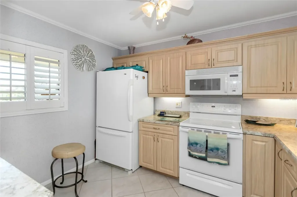 868 Bayway Boulevard Clearwater FL 33767