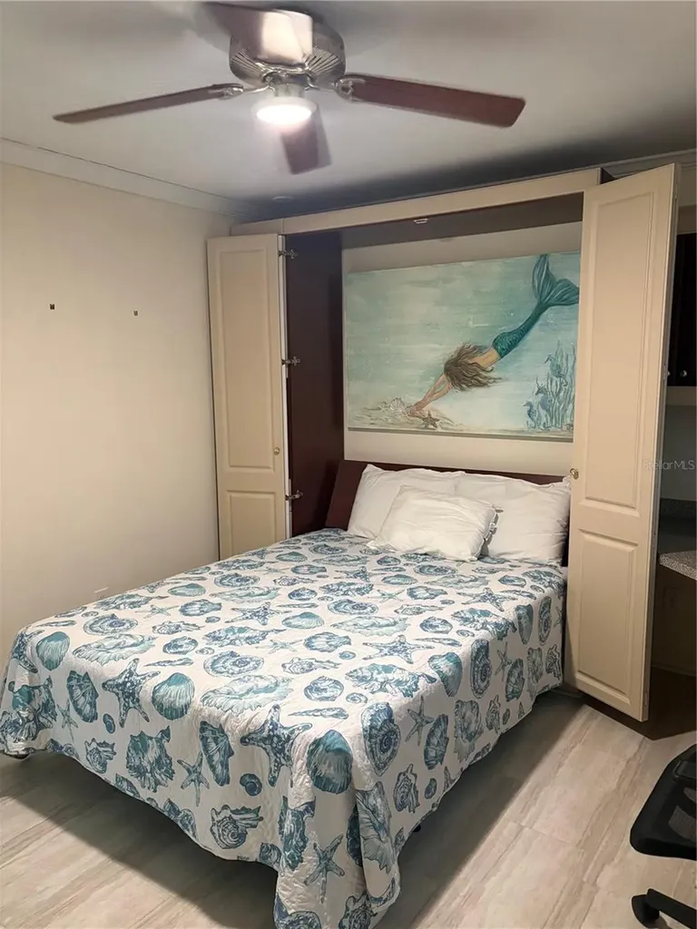868 Bayway Boulevard Clearwater FL 33767