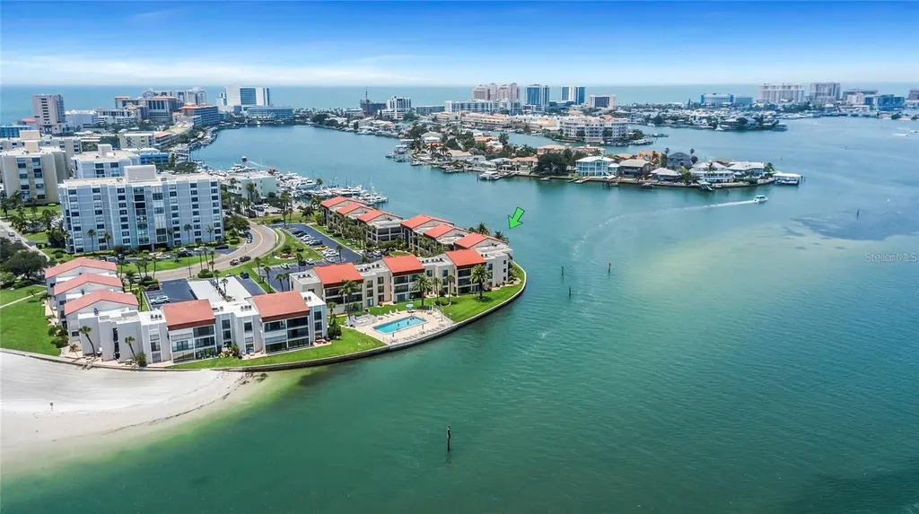 868 Bayway Boulevard Clearwater FL 33767
