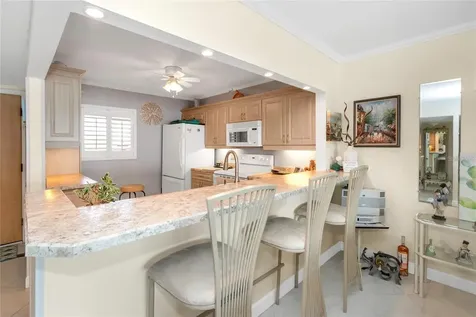 868 Bayway Boulevard Clearwater FL 33767