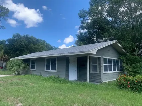 2647 6th Street S St Petersburg FL 33705