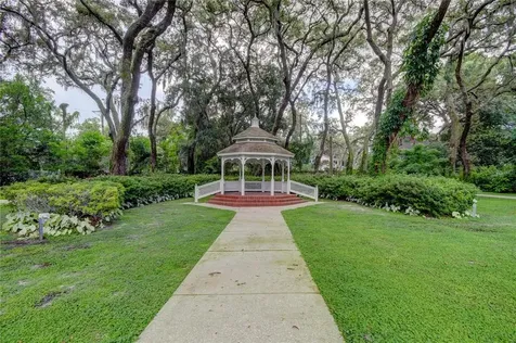 206 Forest Park Avenue Temple Terrace FL 33617