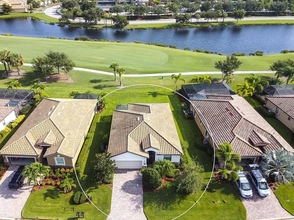 7105 Quiet Creek Drive Bradenton FL 34212