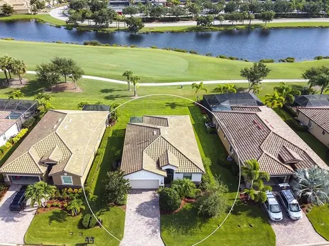 7105 Quiet Creek Drive Bradenton FL 34212