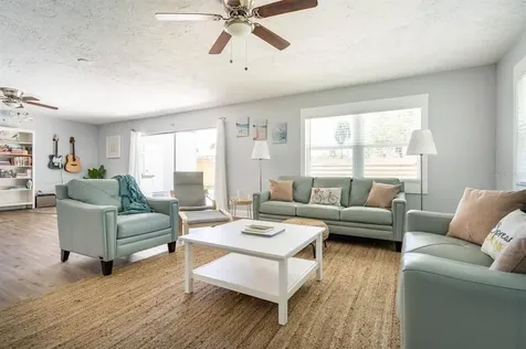 2233 Hively Street Sarasota FL 34231