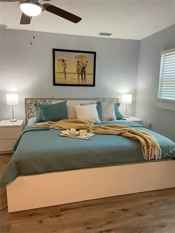 2233 Hively Street Sarasota FL 34231