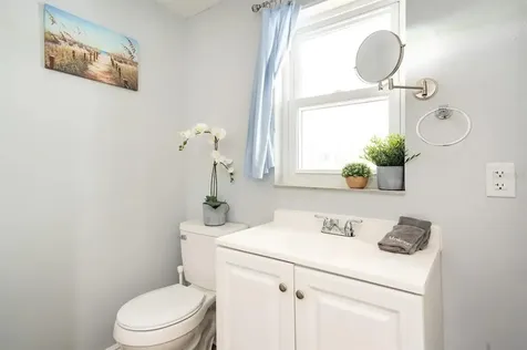 2233 Hively Street Sarasota FL 34231