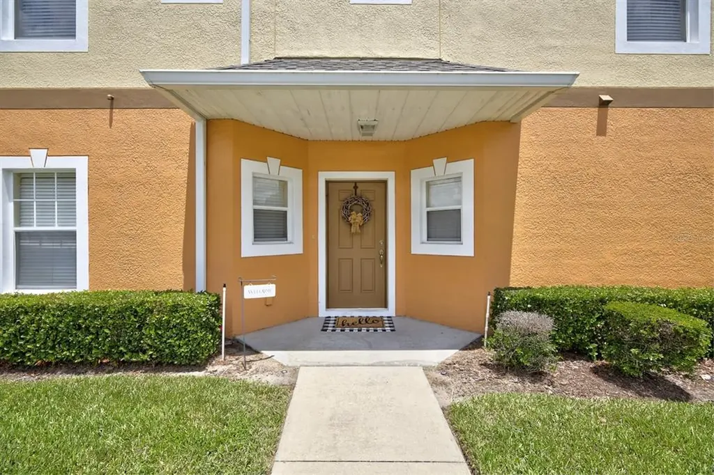 4182 Winding Vine Drive Lakeland FL 33812