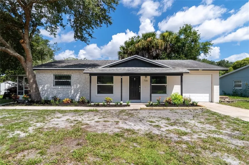 706 Santa Barbara Drive Sanford FL 32773