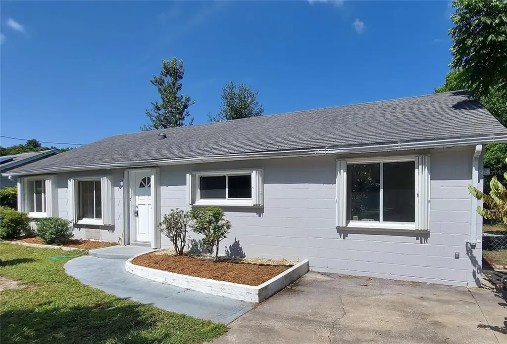 134 N Sheridan Avenue Deland FL 32720