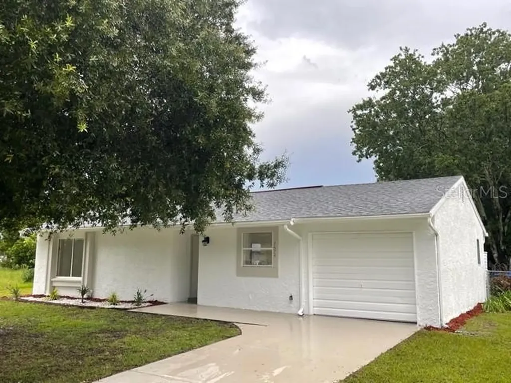 7574 Wexford Street North Port FL 34287