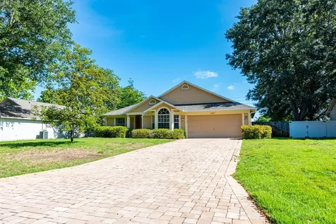 3009 E Beaumont Lane Eustis FL 32726