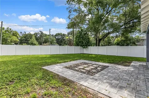 1516 E North Street Tampa FL 33610