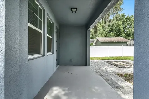 1516 E North Street Tampa FL 33610